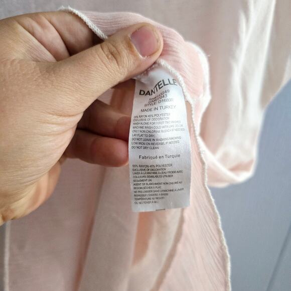 Dantelle Blouse Size M – Baby Pink, Sheer, Feminine, Layered Hem - Picture 7 of 9